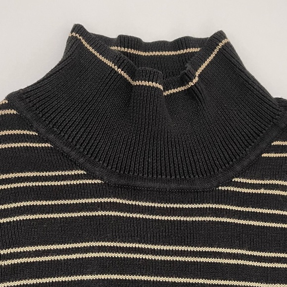 Ann Taylor sleeveless top - Picture 6 of 7